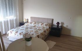 Apartments Kamenjar