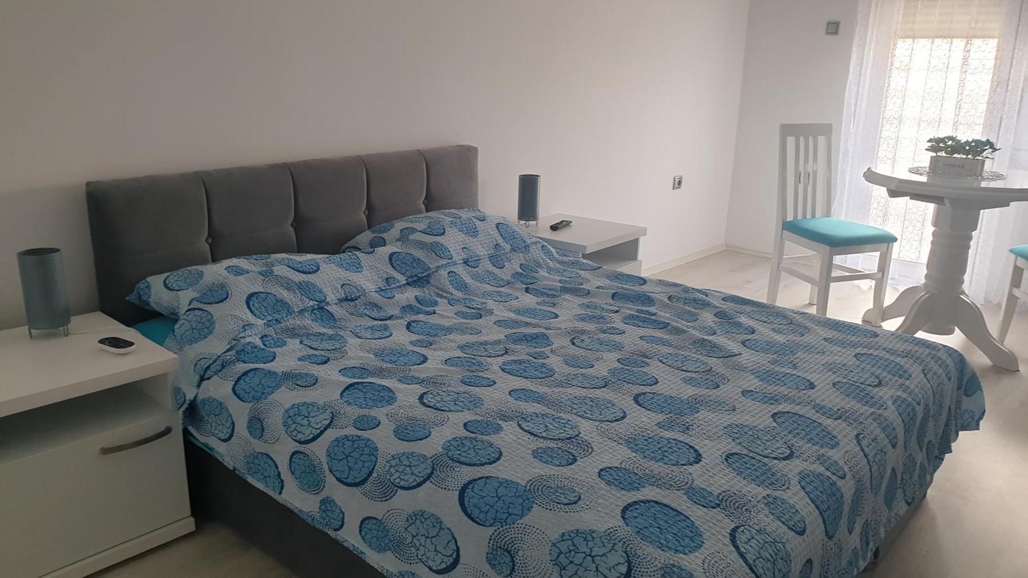 Apartments Kamenjar Нови-Сад Номер фото